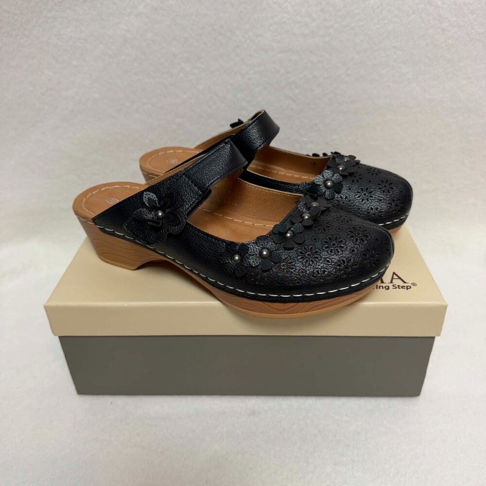 Patrizia by Spring Step Powell Black Wedge Mules Closed-Toe Adjustable Size 7.5